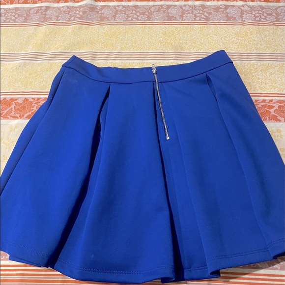 Forever 21 flare mini skirt - Picture 3 of 6